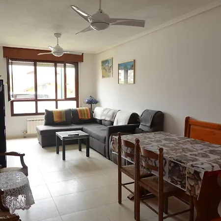 Bajo Con Terraza 3 Apartment *