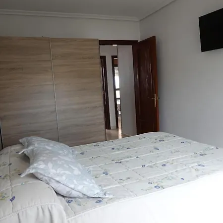 Bajo Con Terraza 3 *